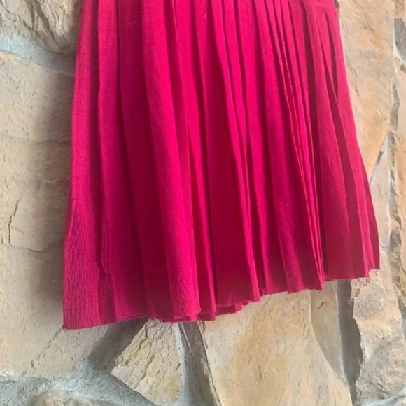 Lisa International Pink Pleated Sweater Sk… - Picture 2 of 8